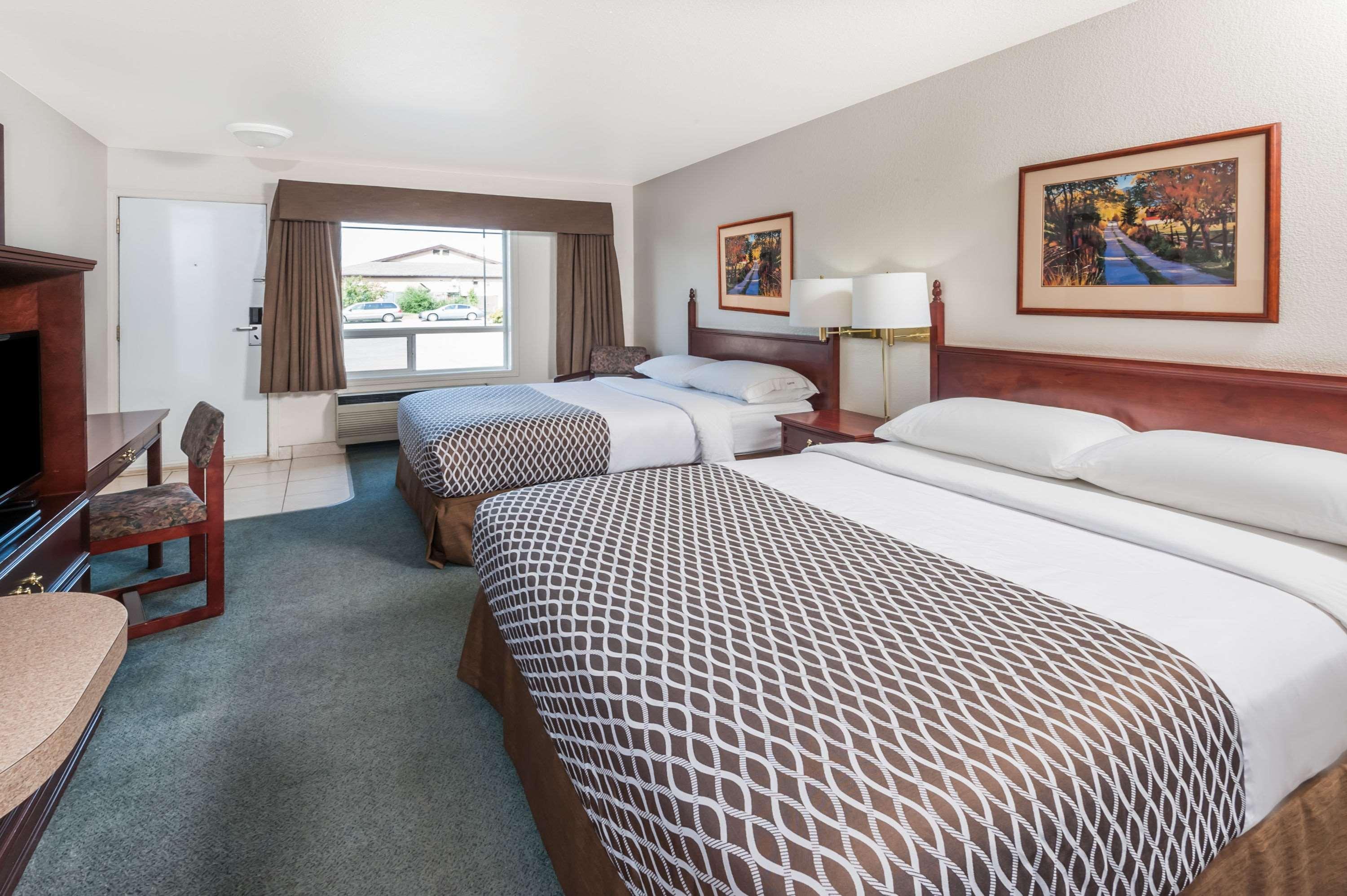 Super 8 By Wyndham High River Ab Eksteriør billede